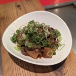 広島まるごと酒場 広島乃風 - すじ煮込み