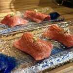 焼肉侘び寂び - 