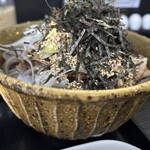 なぜ蕎麦にラー油を入れるのか。  富士店 - 