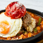 Muu Muu Diner - 丸ごとトマトのミネストロコモコ