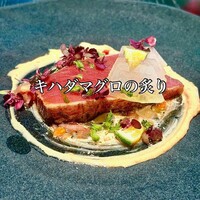 ラ・ボンヌターブル - 