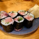 魚男 - ネギトロ巻き