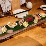 魚男 - 刺し盛2人前