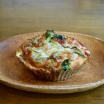 パン ド トナリテ - ほうれん草のピッツァ
