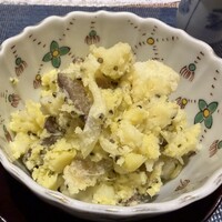 お料理 とみやま - 燻りがっこ入りポテトサラダ