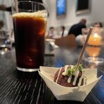 ラ・ボンヌターブル - 