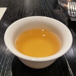 ラ・ボンヌターブル - 