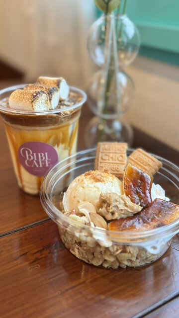 BIBI CAFE（ビビ カフェ）羽後本荘店 &ndash; 手作りスイーツとくつろぎのカフェ