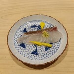 焼うおいし川 - 御造り（鯛）