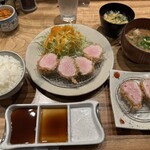 とんかつ しゃぶしゃぶ 新 - 