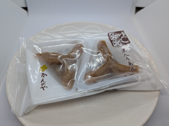 かんのや 本店文助 - 三春（和菓子）の写真