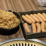 焼肉 膳 - ナムルとウインナー