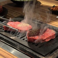 黒毛和牛ヘレ肉専門店 炭火焼肉 りきちゃん 北浜店 - 