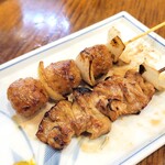 藤よし - 手前から、べんてん（追加）、つくね