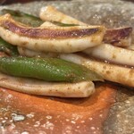 酒肴 佐々山 - イカの炙りカラスミ和え。