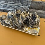 牡蠣小屋りょうちゃん - 