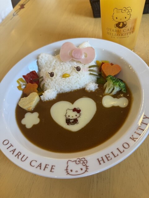 OTARU CAFE&times;HELLO KITTY &ndash; 小樽のキティちゃんコラボカフェ