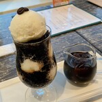 サーティーンカフェ - 大人のフルクリームコーヒー(880円)