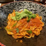 ニユートーキヨー 華琳 - ウイグル風ナポリタン。