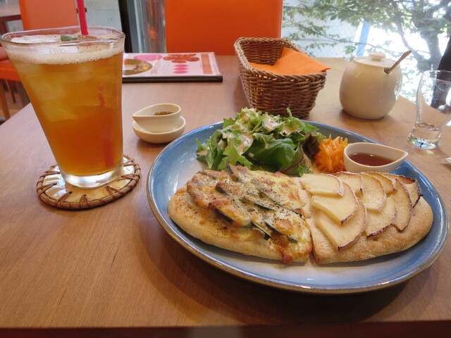 MlesnA Tea Nara photo 2