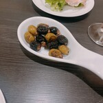 喜 ～Joie～ - オリーブの肉詰め