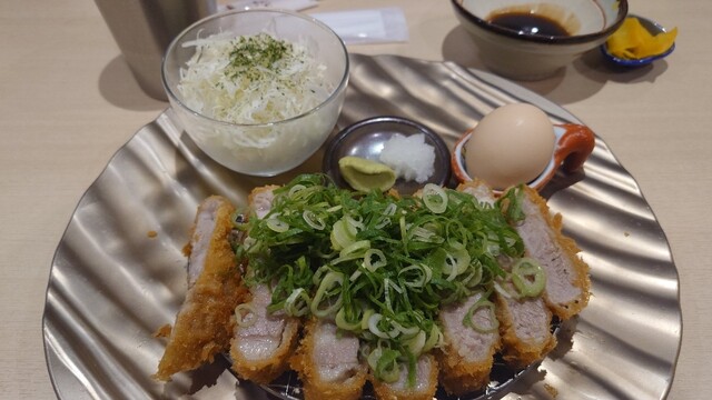 Tonkatsu Koochi
