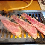 肉酒場 - 