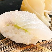 すし いわ - ひらめ