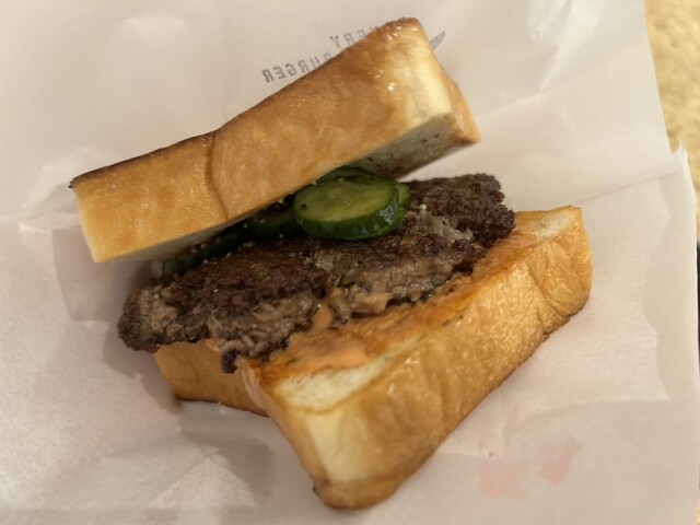 BAKERY & BURGER JB's TOKYO 府中店 （ベーカリー & バーガー ジェイ