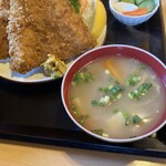 なか里 - 具だくさんの味噌汁