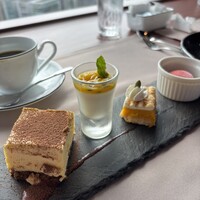 アーティスト カフェ - 