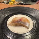 324779747 - 