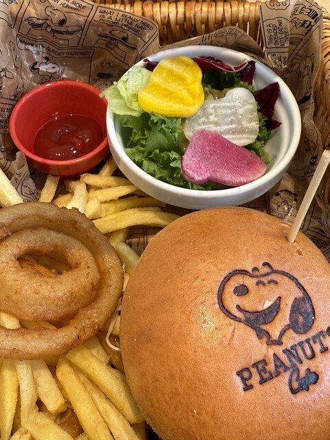PEANUTS Cafe Snoopy Museum - Minami Machida Grandberry Park/Cafe