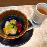 厨 花膳 - 果物のゼリー寄せ