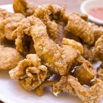 カリカリ鶏皮から揚げ