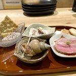 酒とろばた焼 うなり - 前菜盛り合わせ
