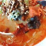 幸楽苑 - 辛し投入