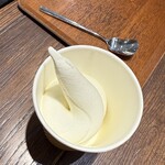 銀河堂1890 Sweets&Bakery - ・銀河堂ソフトクリーム