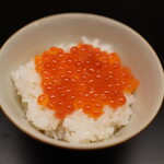 徳ㇵ本也 - いくらご飯