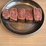 焼き処 肉と「」 - 