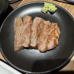 休暇村 - 料理写真:カットステーキ