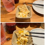 大衆酒場 長次郎 - ◯お通し¥330×2
…数の子チーズとクラッカー。