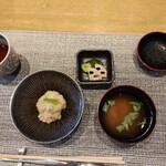 日比谷 蟹みつ - ずわい蟹炊き込みご飯