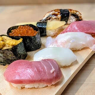 鮮魚店の立ち寿司 アカマル_0