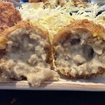とん㐂 - コロッケ　断面