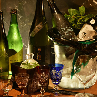 ソムリエが厳選したコース料理に合う日本酒とワインをご提案