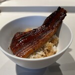 山田のうなぎ・うな骨らーめん 築地本店 - 