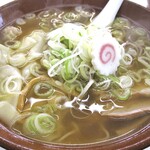 おもだかや - チャーシューメン（わんたん５個トッピング・ネギ山）