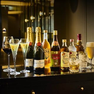 ソムリエ厳選のワインが種類豊富◎希少な紹興酒もご用意