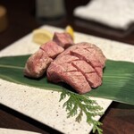 炭火焼肉 鶴兆 - 